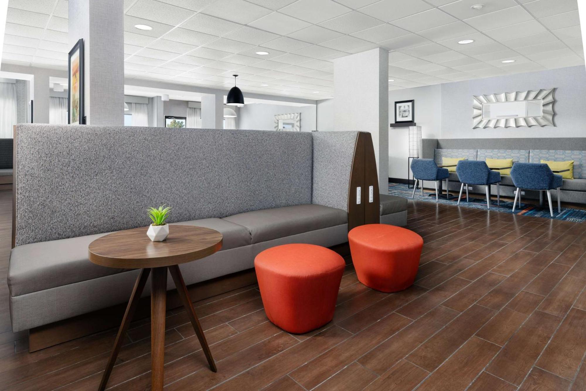Hampton Inn Memphis-Walnut Grove/Baptist East Exteriér fotografie