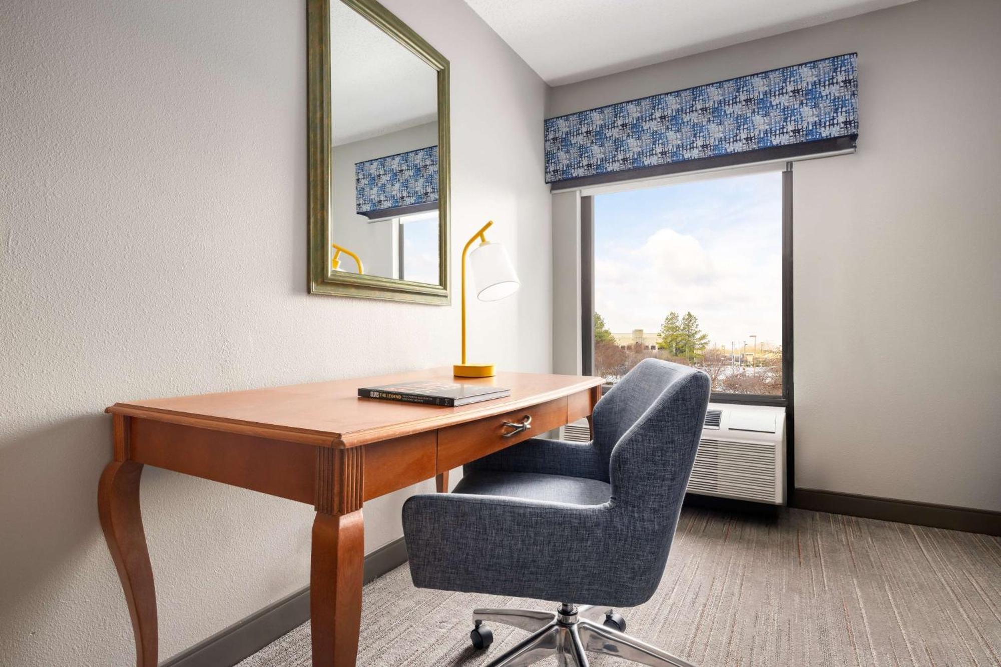 Hampton Inn Memphis-Walnut Grove/Baptist East Exteriér fotografie