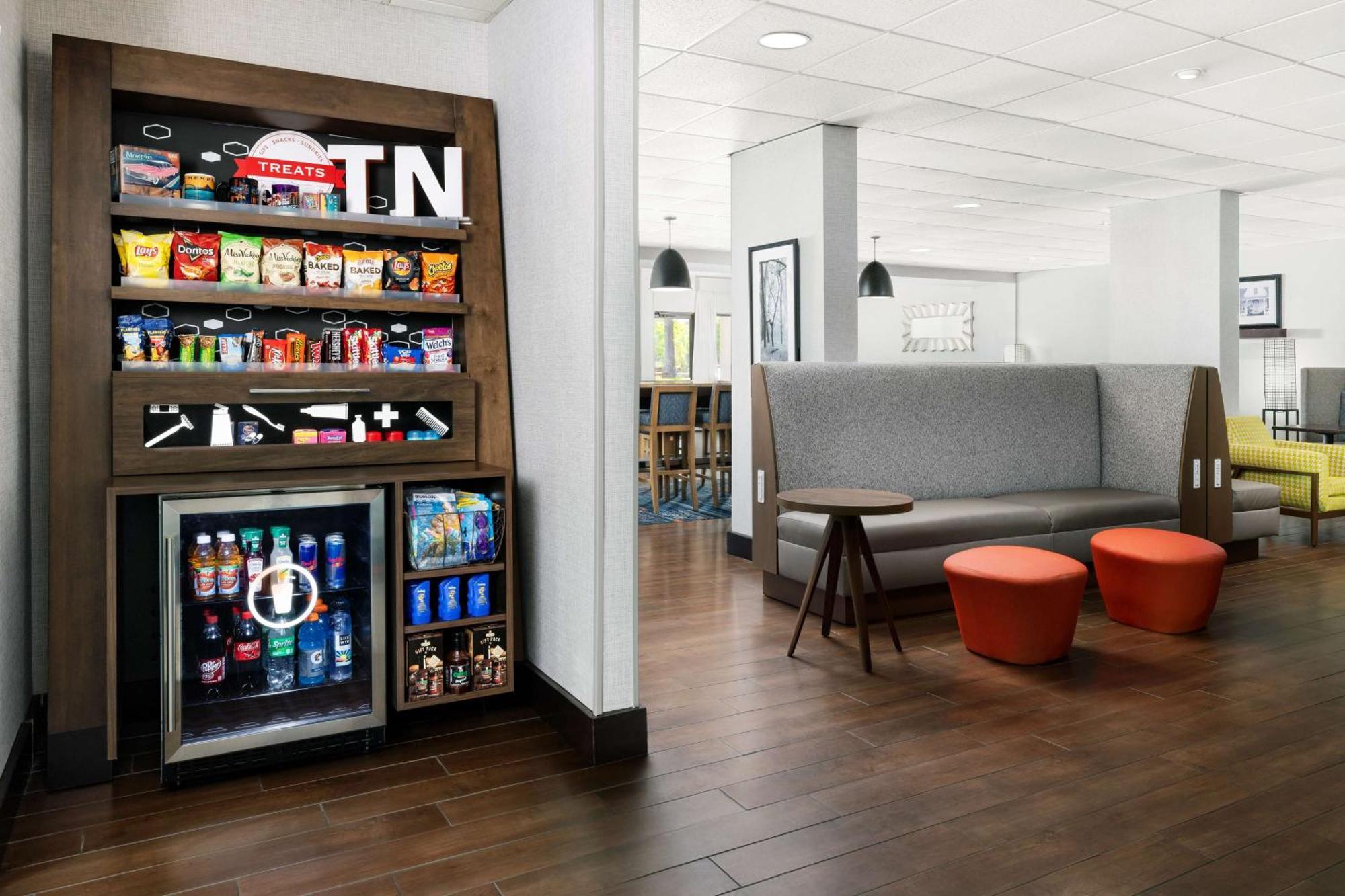 Hampton Inn Memphis-Walnut Grove/Baptist East Exteriér fotografie
