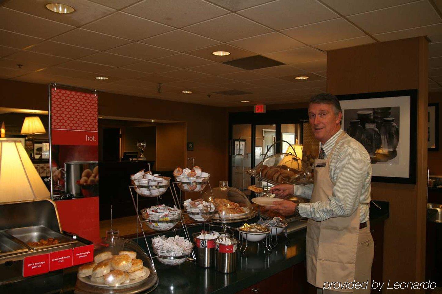 Hampton Inn Memphis-Walnut Grove/Baptist East Restaurace fotografie