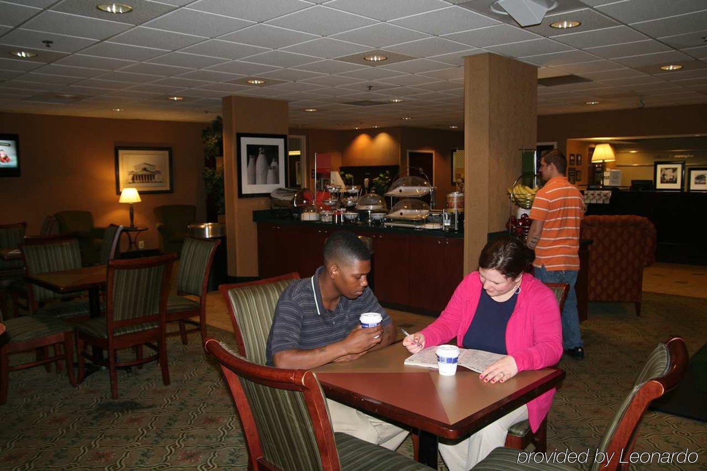 Hampton Inn Memphis-Walnut Grove/Baptist East Restaurace fotografie