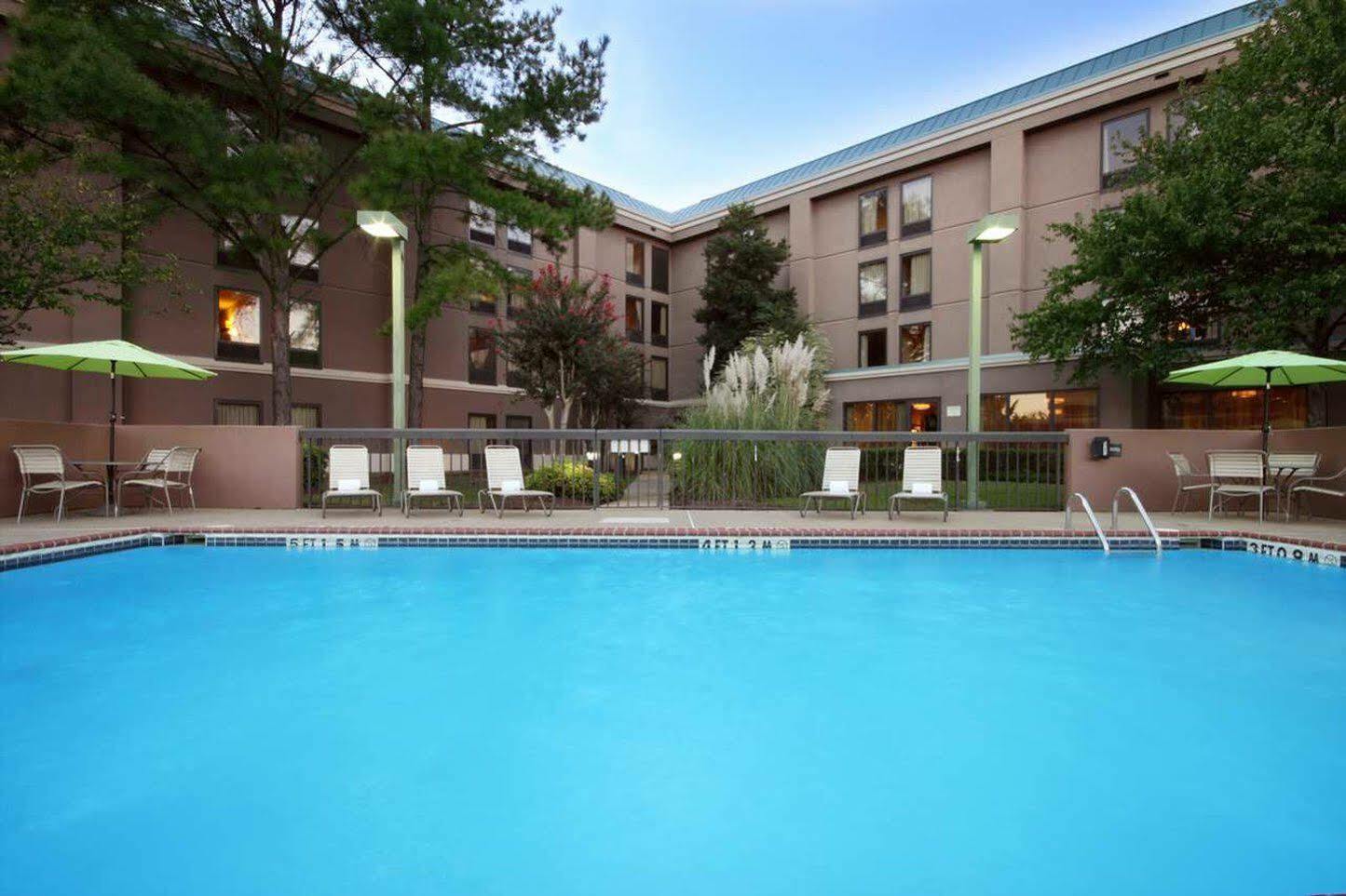Hampton Inn Memphis-Walnut Grove/Baptist East Exteriér fotografie